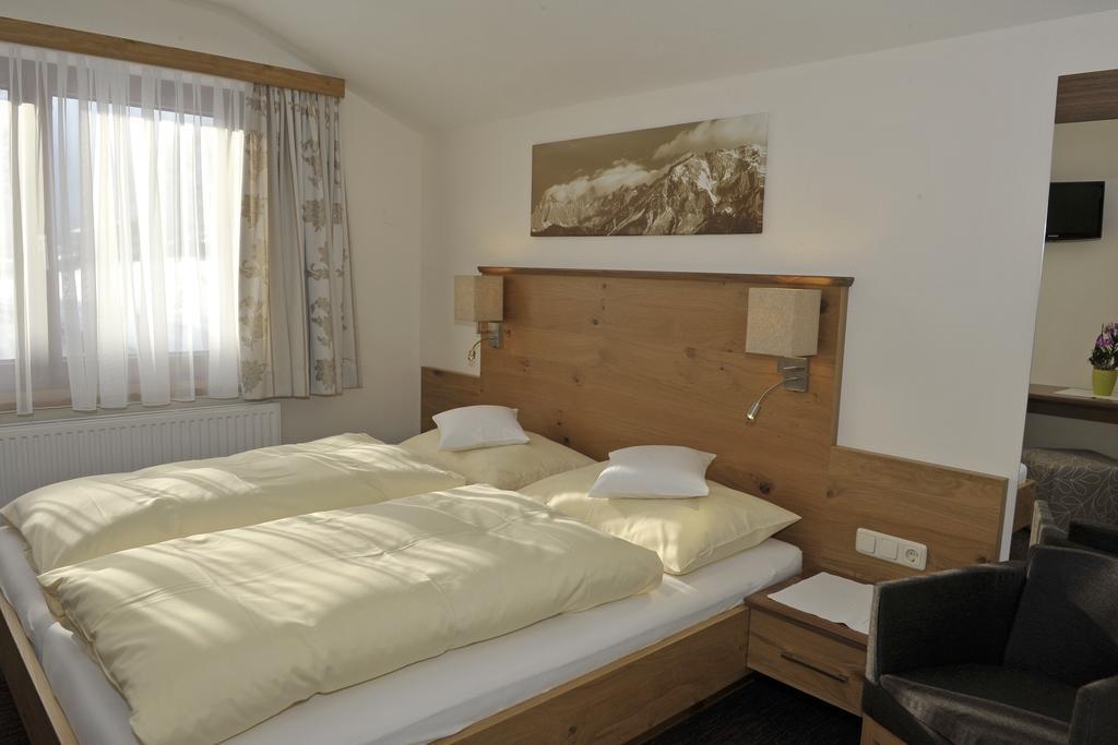 Edelweiss Apartments Шладминг Номер фото